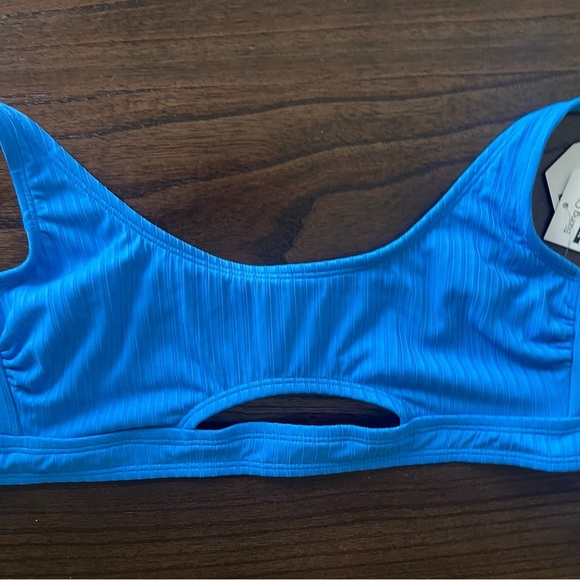 NWT Blue Bikini Top - Small - Picture 3 of 13